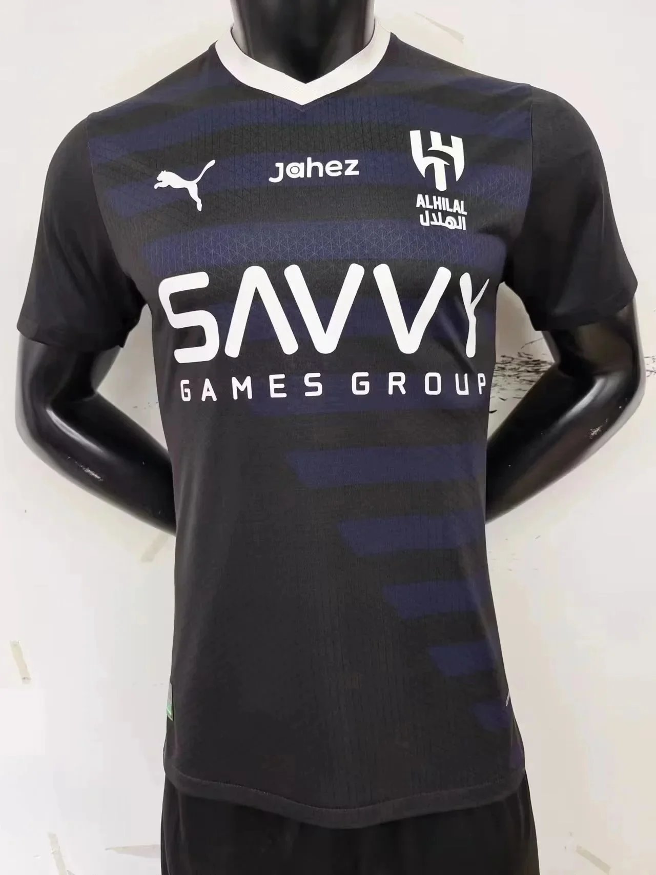 2324雅德利新月二客