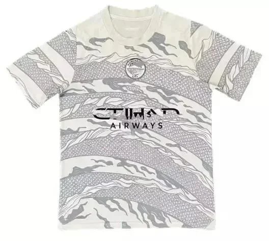 迷彩白色曼C龙年版