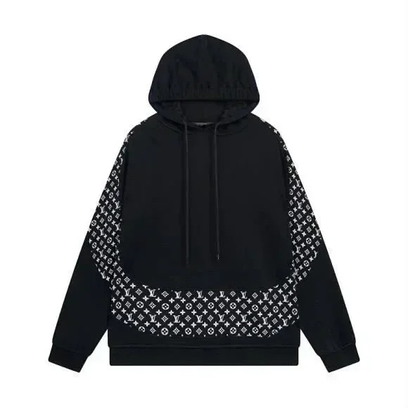 Louis Vuitton Hoodies & Sweatshirts Hooded pullover sweatshirt with kangaroo pocket product detail image 6