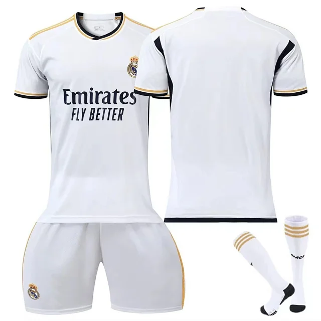 RM Kids Kit 23-24 Bellingham Vinicius Detail