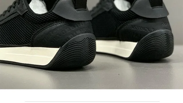 Breathable Cortez Men's All-Season Sneakers Detail