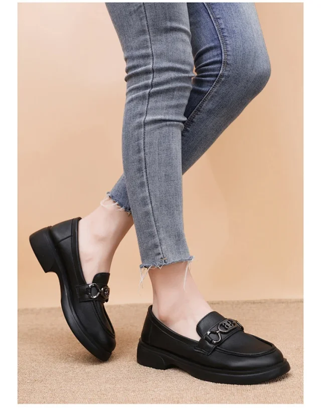 Women's 2025 Chic Euro Retro Loafers Detail
