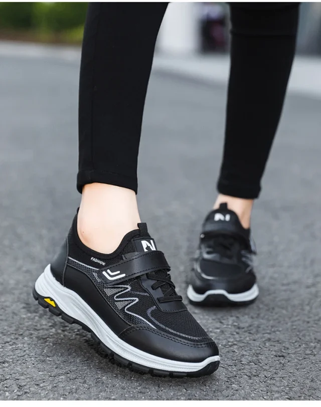 New Unisex Magnetic Resonance Thick-Sole Sneakers Detail
