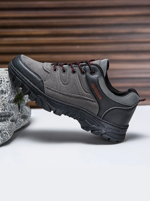 Men's Large Size Casual Hiking Shoes Detail
