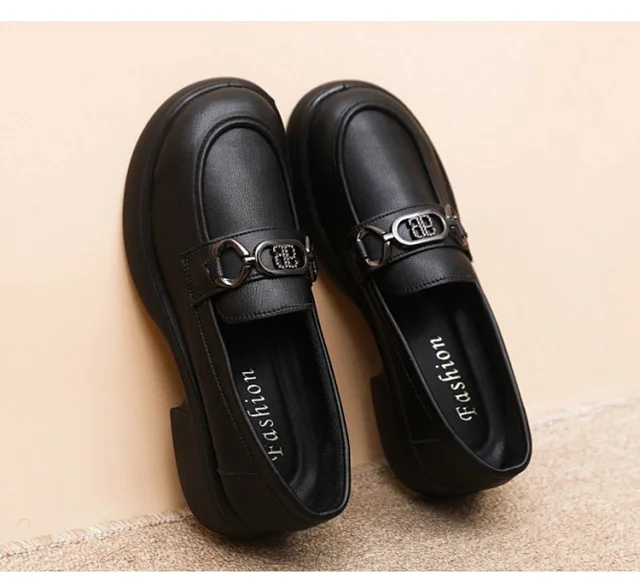 Women's 2025 Chic Euro Retro Loafers Detail