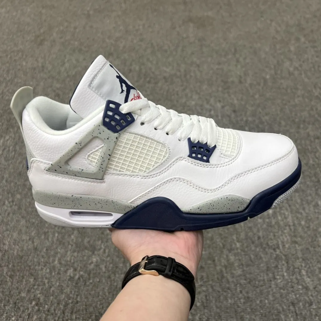 Authentic Youth Jordan 4 Couple Sneakers