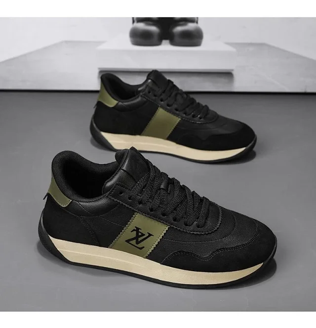 Men's Leather Cortez Running Shoes Detail