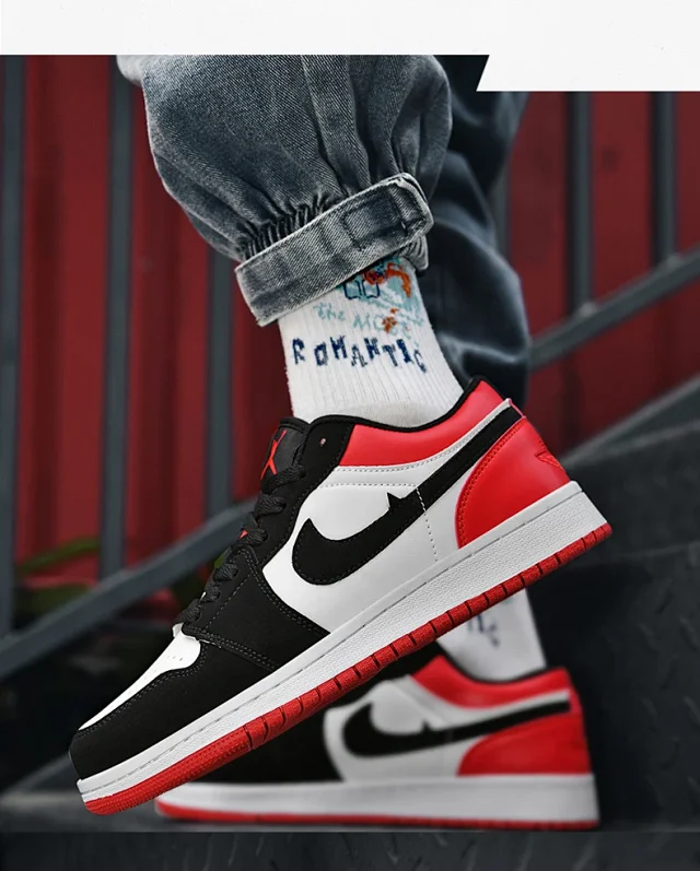 AJ Dunk Panda Unisex AF1 Lifestyle Shoe Detail