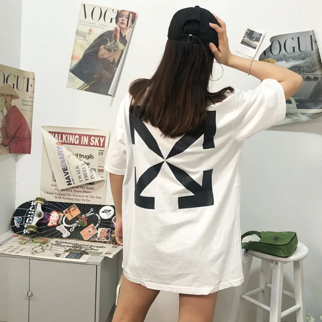 Unisex Cartoon Graffiti Arrow Graphic Tee Detail