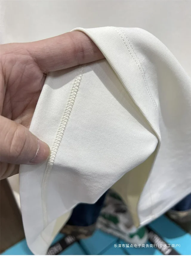 Men's Streetwear Embroidery Tee 2025 Detail