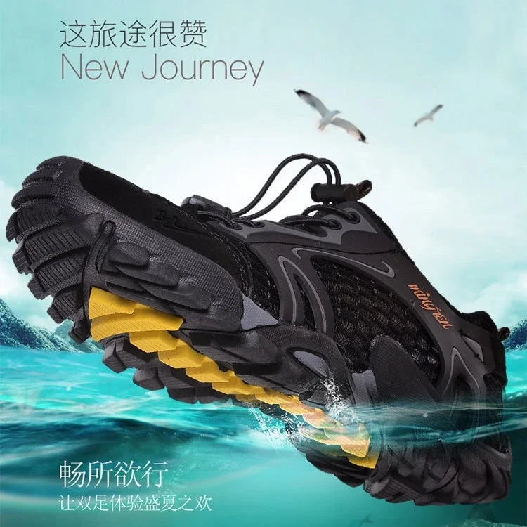 Men's Mesh Water Shoes Outdoor 2025