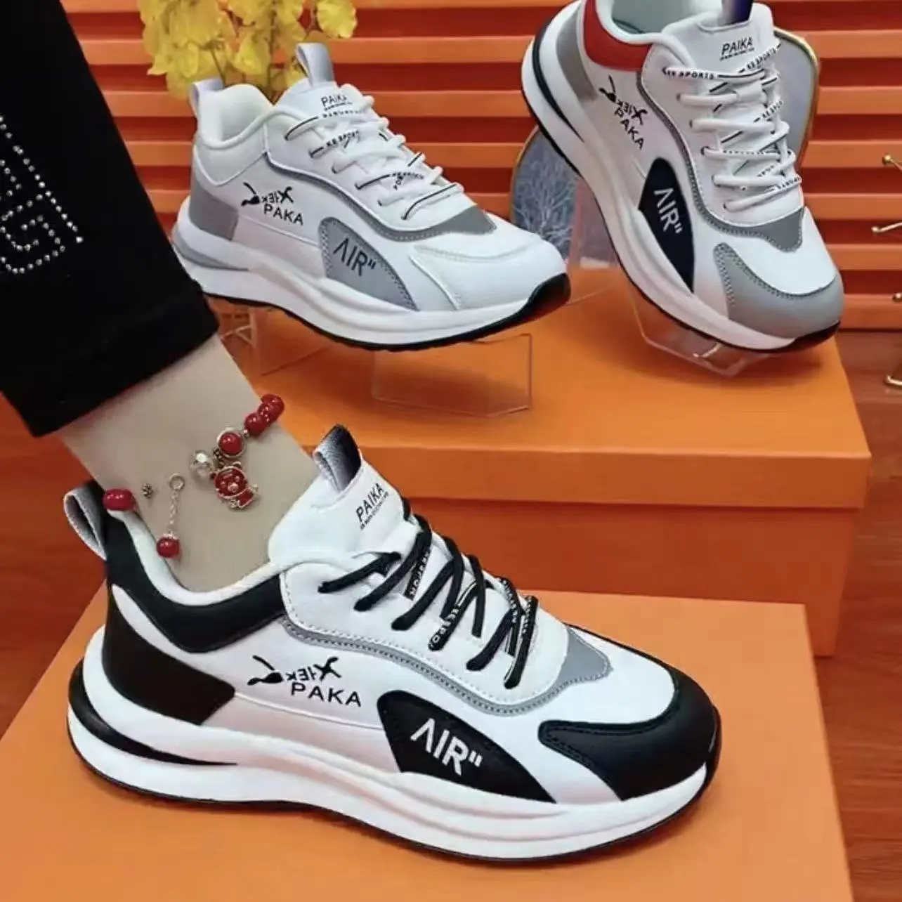 New Couples Lightweight Leather Dad Sneakers