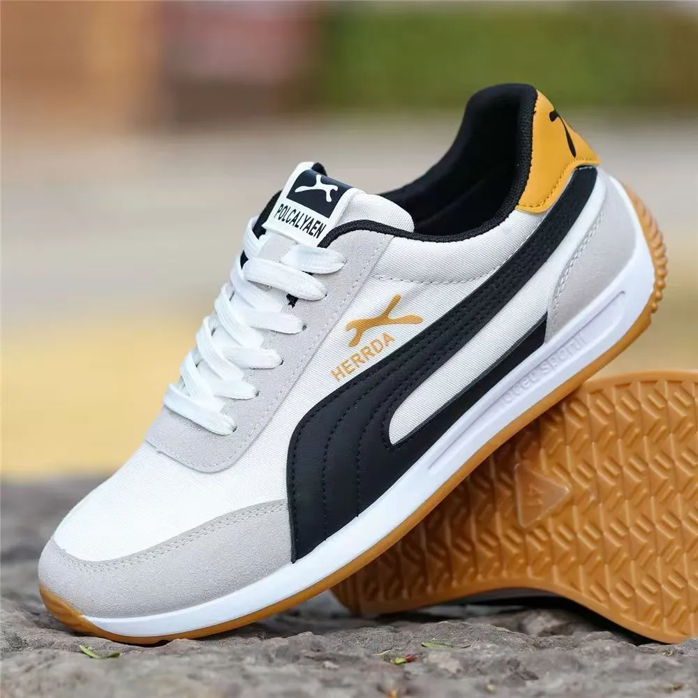 Men's New 2025 Korean Retro White Canvas Sneakers