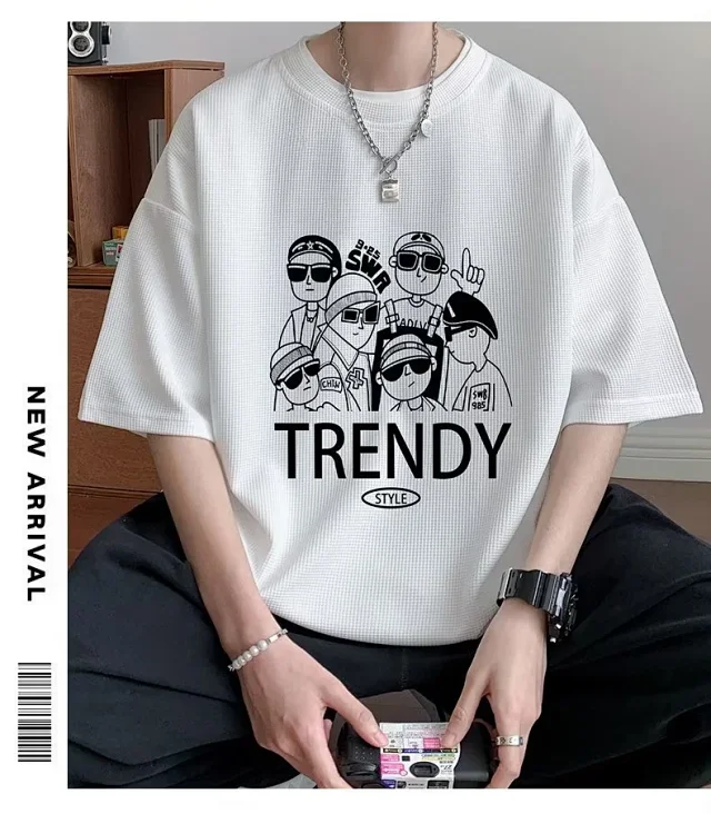 Trendy Ins Men's Printed Short Sleeve Tee Detail