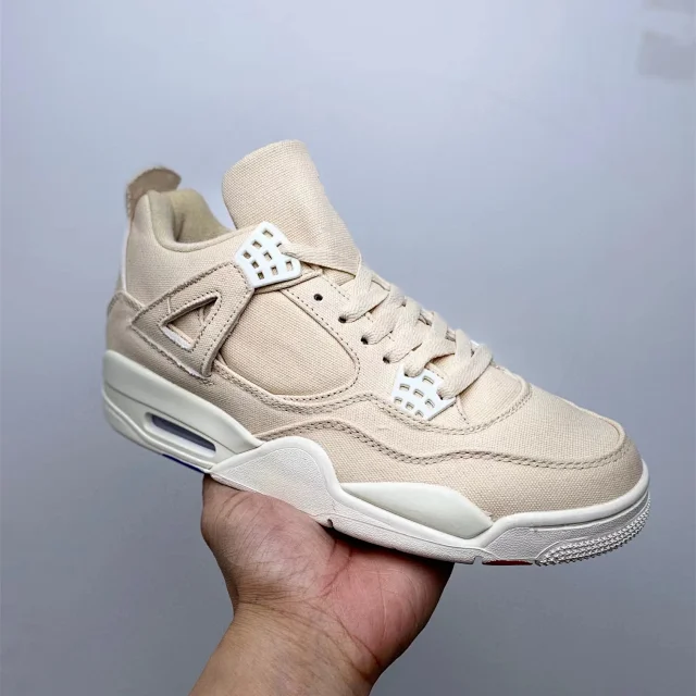 AJ4 Kaws SB Men's Black Cat Detail