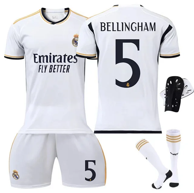 RM Kids Kit 23-24 Bellingham Vinicius Detail