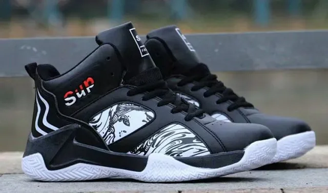 Men's Basketball Shoes 2025 Flyknit High-Top Casual Men Detail