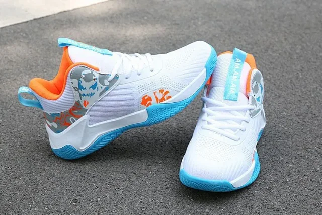 Men's Spring 2025 Fashion Light Basketball Shoes Detail