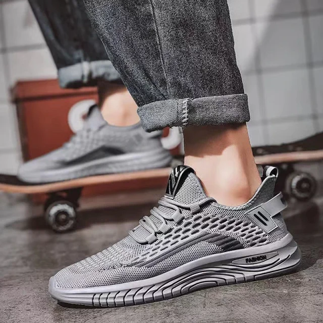 Men's New Flyknit Mesh Running Shoes Detail
