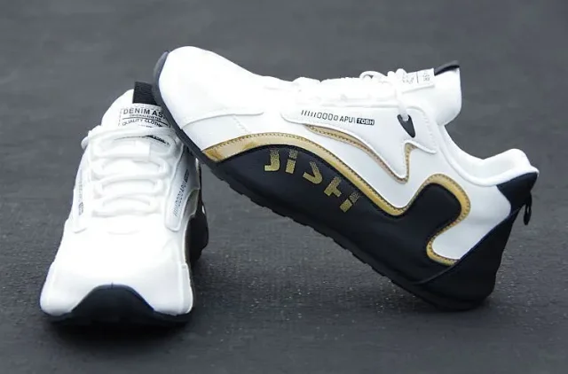 Waterproof Men's Hiking Leather Sneakers Detail