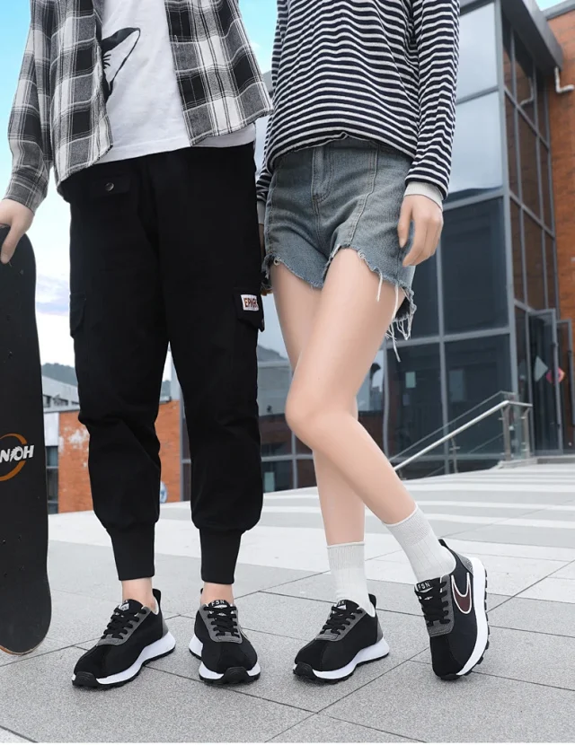 Couple Summer Breeze Unisex Dad Sneakers Detail