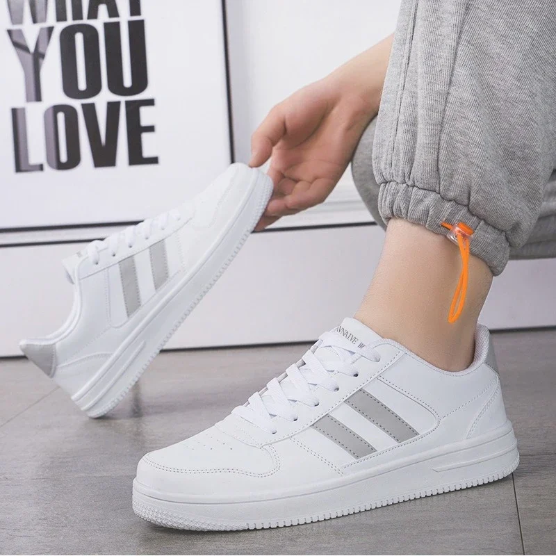 Unisex Breathable White Couples Sneakers