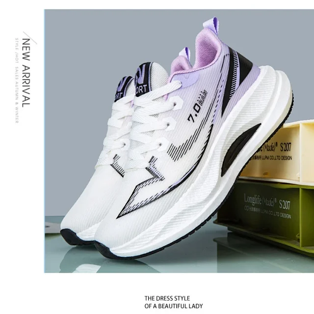 Stain-Resistant Unisex Student Light Running Mesh Sneakers Detail
