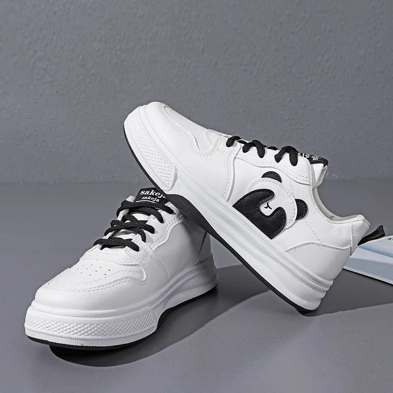 2025 Women's White Sneakers Lightweight Versatile Casual