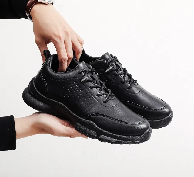 Men's Soft Leather Business Casual Shoes Detail