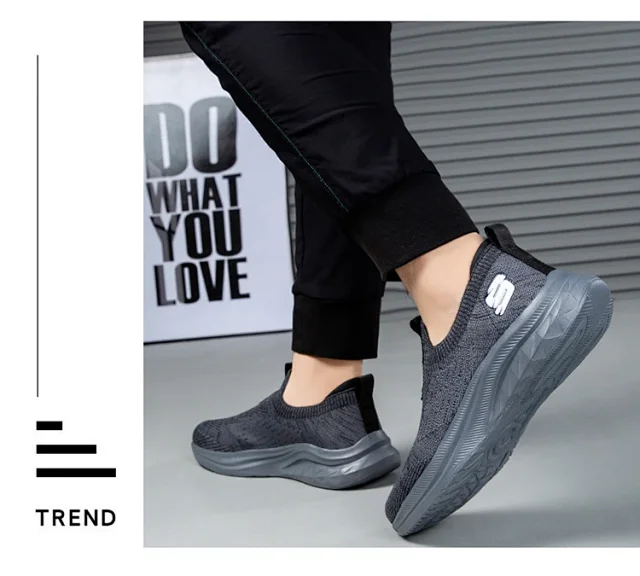 Lightweight Soft Sole Slip-on Men's Casual Dad Shoes Detail