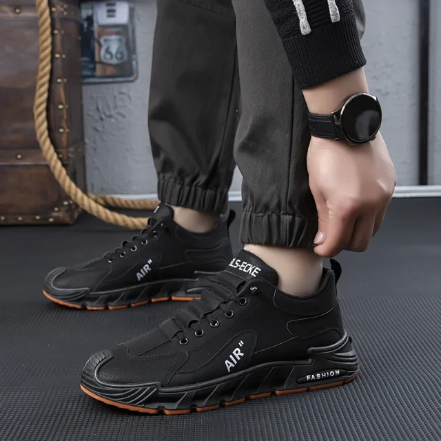 Men's Chunky Dad Shoes Comfort Sneakers Detail