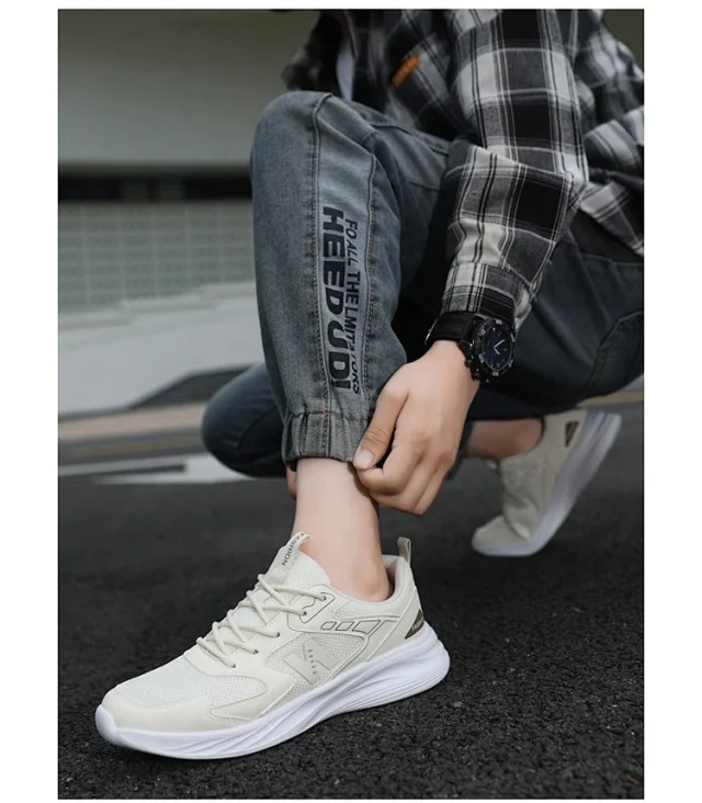 Summer Men's Mesh Couple Running Shoes Detail