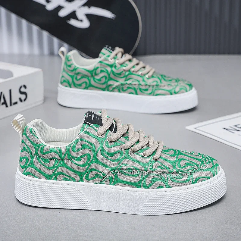 Men's Printed Flat Retro Urban Sneakers