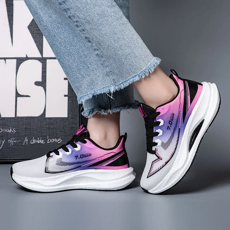 Stain-Resistant Unisex Student Light Running Mesh Sneakers