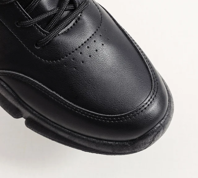 Men's Soft Leather Business Casual Shoes Detail