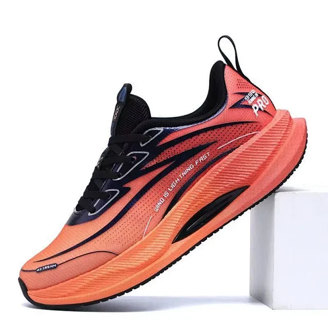 Summer Men's Gradient Mesh Running Shoes Detail