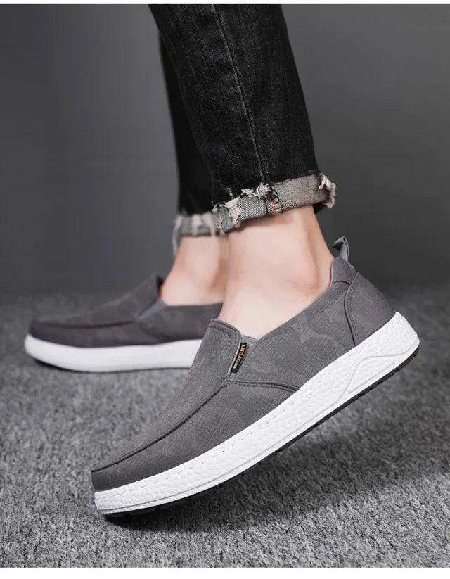 Men's Comfortable Slip-On Canvas Shoes Detail