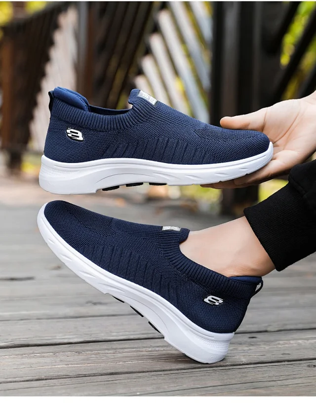 Summer New Men's Flyknit Slip-On Casual Shoes Detail