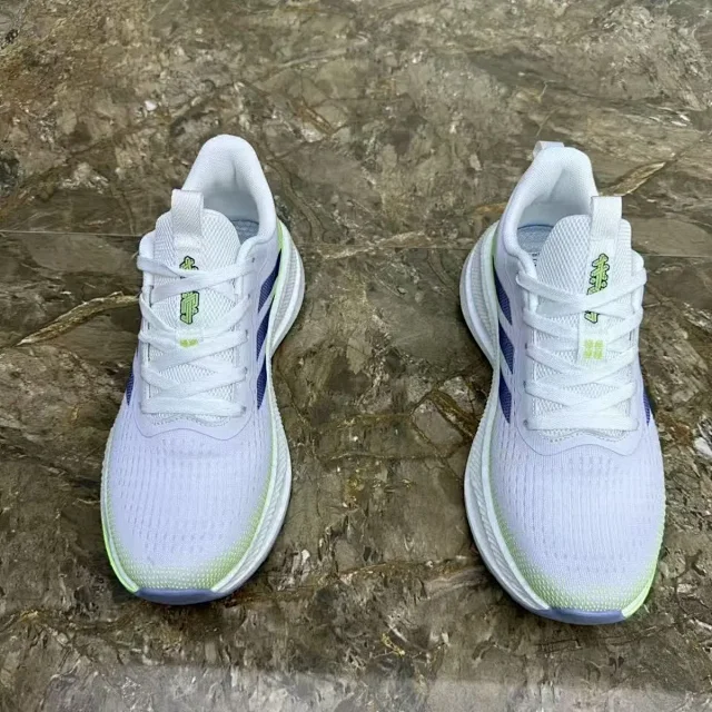 Men's Trendy Versatile Cushion Pure White Sneakers Detail