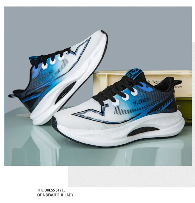 Stain-Resistant Unisex Student Light Running Mesh Sneakers Detail
