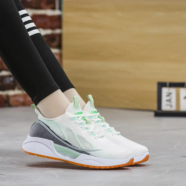 Youth Unisex Mesh Breathable Sport White Sneakers Detail