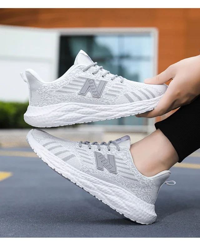 Unisex Flyknit Running Shoes Soft Sole Detail