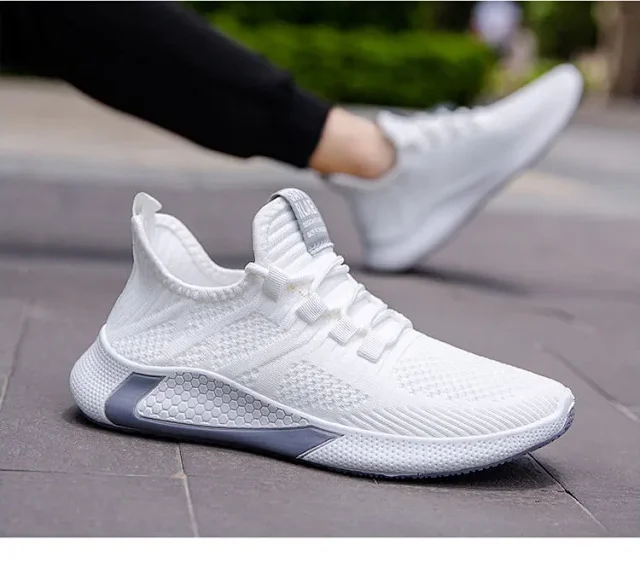 New Men's Korean Yeezy Flyknit Sneakers Detail