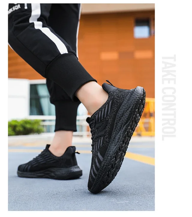 Unisex Flyknit Running Shoes Soft Sole Detail