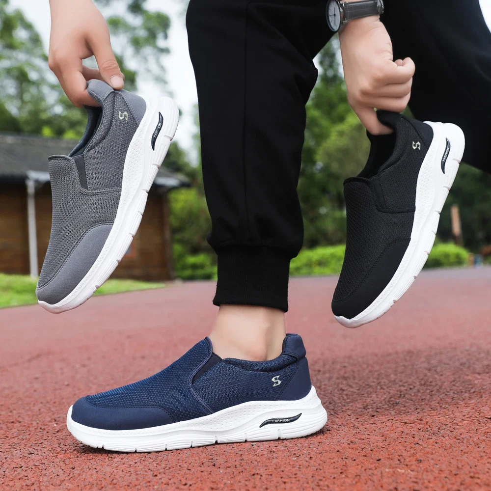 Men's Slip-On Mesh Casual Walking Shoes