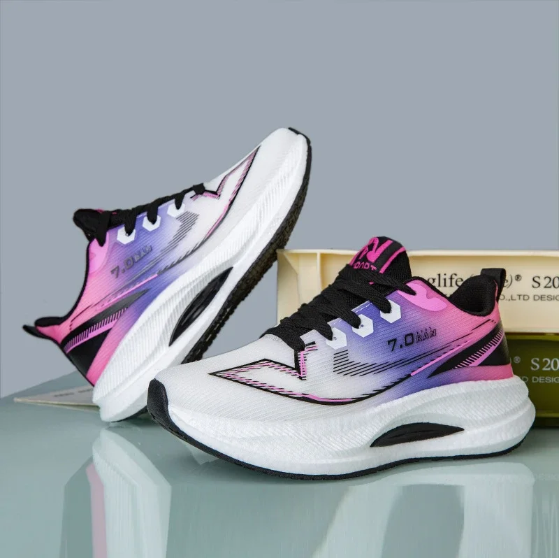 Stain-Resistant Unisex Student Light Running Mesh Sneakers