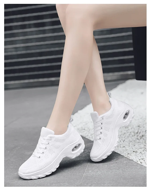 Women's Knit Platform Runners Detail