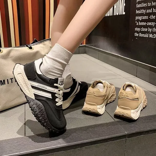 Women's Chunky Color-Block Platform Sneakers Detail