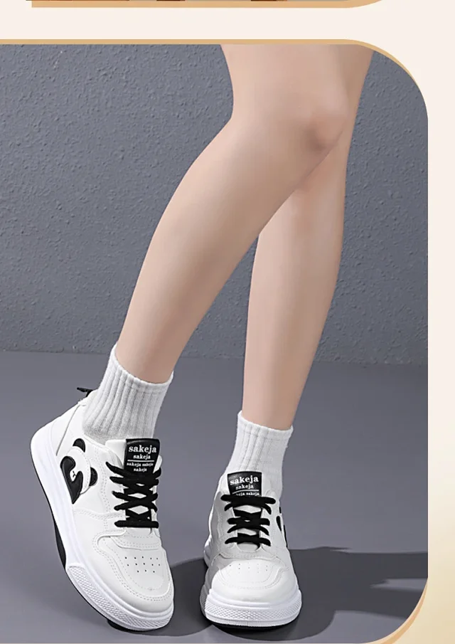 2025 Women's White Sneakers Lightweight Versatile Casual Detail