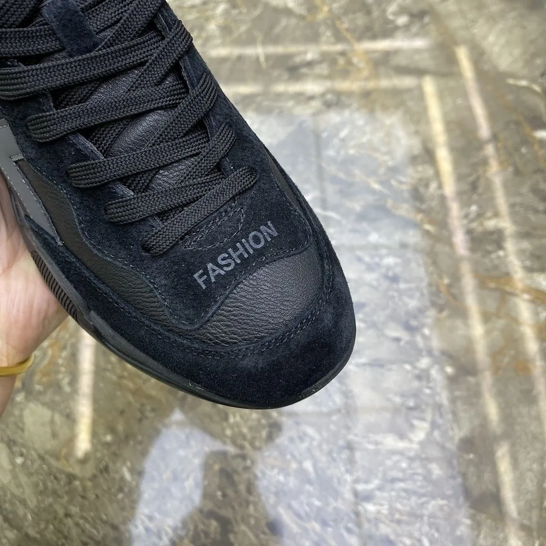 Men's K-Style Thick Sole Runner
